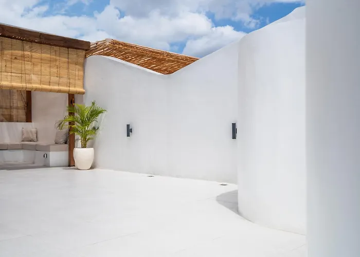 Ocean Castle 2br Private Pool Rooftop By Bali Bliss ヴィラ