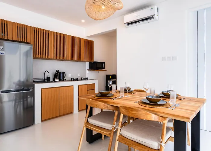 Ocean Castle 2br Private Pool Rooftop By Bali Bliss チャングー